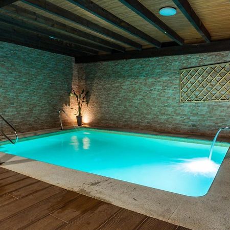 Albergue Gbc Caldas Caldas De Reis Bagian luar foto